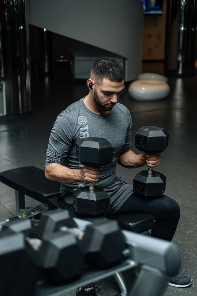 Resistance training for bingo wings